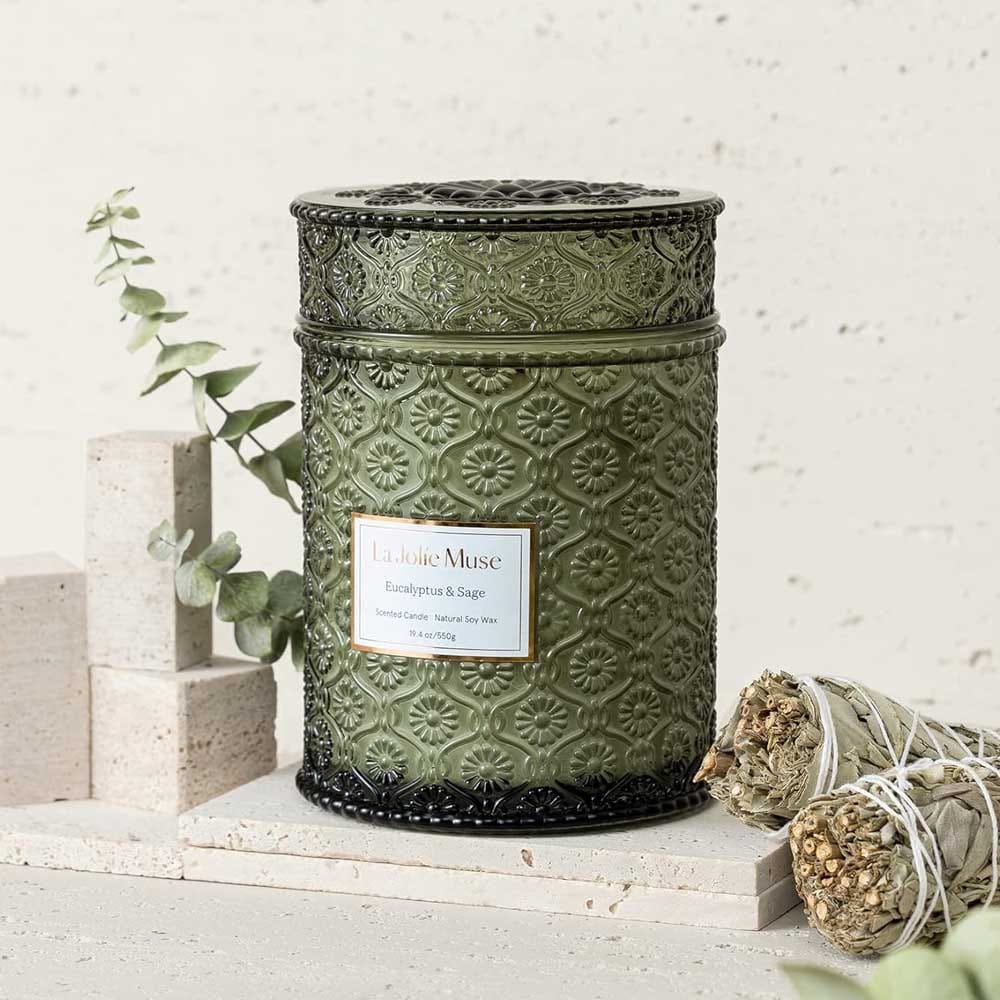 Beautiful Large Scented Candle - Best Gift For Close Friends